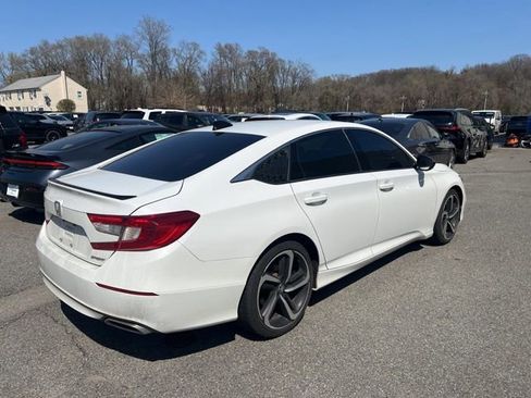Used 2022 Honda Accord Sport image 3