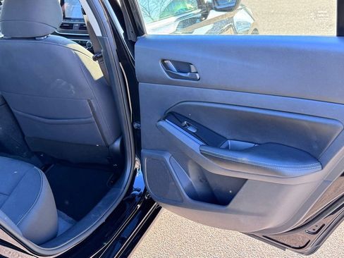 Used 2023 Nissan Altima 2.5 SV image 24