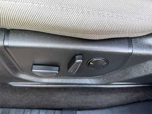 Used 2019 Ford F150 XLT w/ Equipment Group 302A Luxury image 14