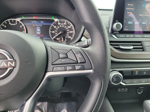 Certified 2024 Nissan Altima 2.5 SV image 23