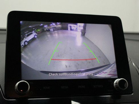 Used 2023 Mitsubishi Eclipse Cross LE image 17