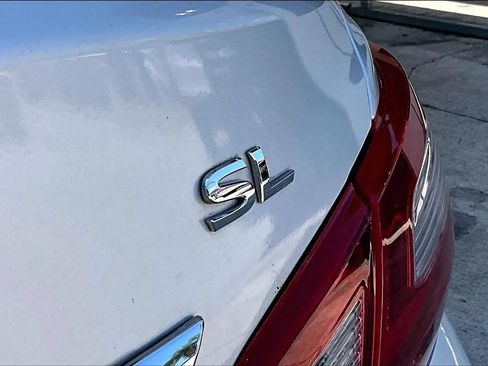 Used 2018 Nissan Altima 2.5 SL FWD image 21