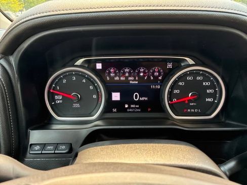 Used 2019 Chevrolet Silverado 1500 LTZ w/ LTZ Premium Package AWD/4WD image 36