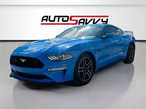 Used 2022 Ford Mustang GT image 3