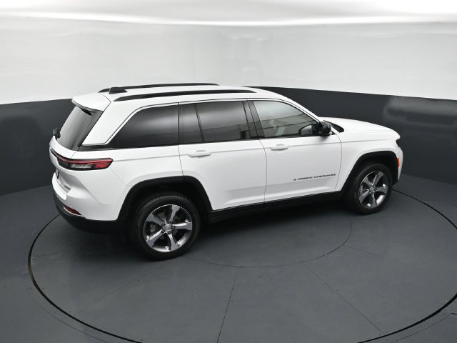 New 2026 Jeep Grand Cherokee Limited AWD/4WD image 18