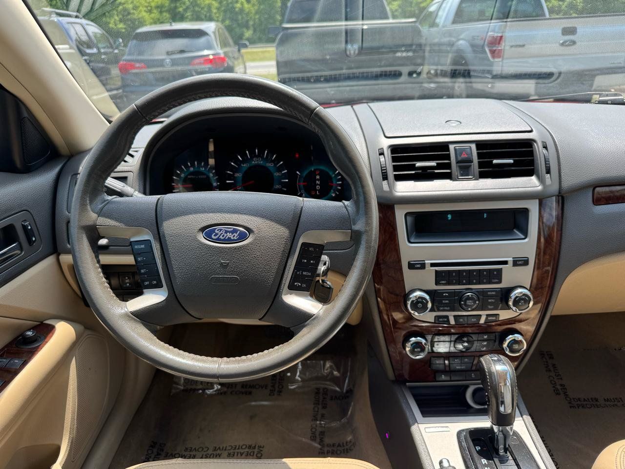 Used 2010 Ford Fusion SEL FWD image 17