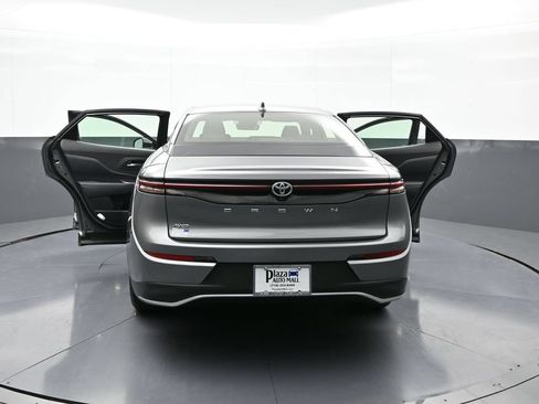 Certified 2023 Toyota Crown AWD/4WD image 45
