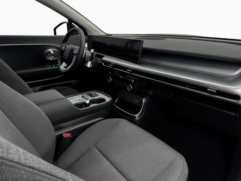 New 2026 Hyundai Ioniq 9 SE image 15