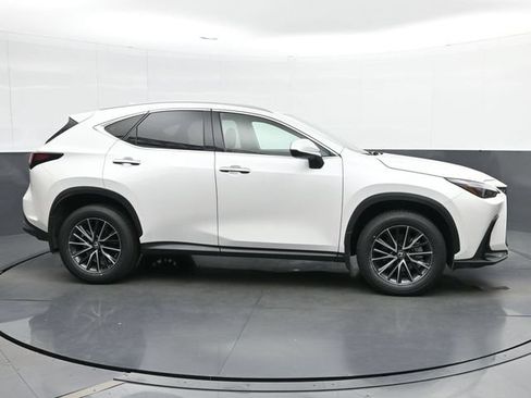 Used 2024 Lexus NX 350 AWD image 5