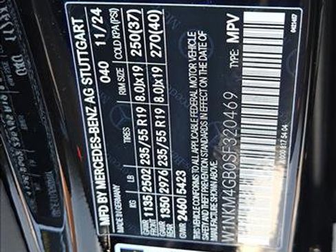 Used 2025 Mercedes-Benz GLC 300 image 16