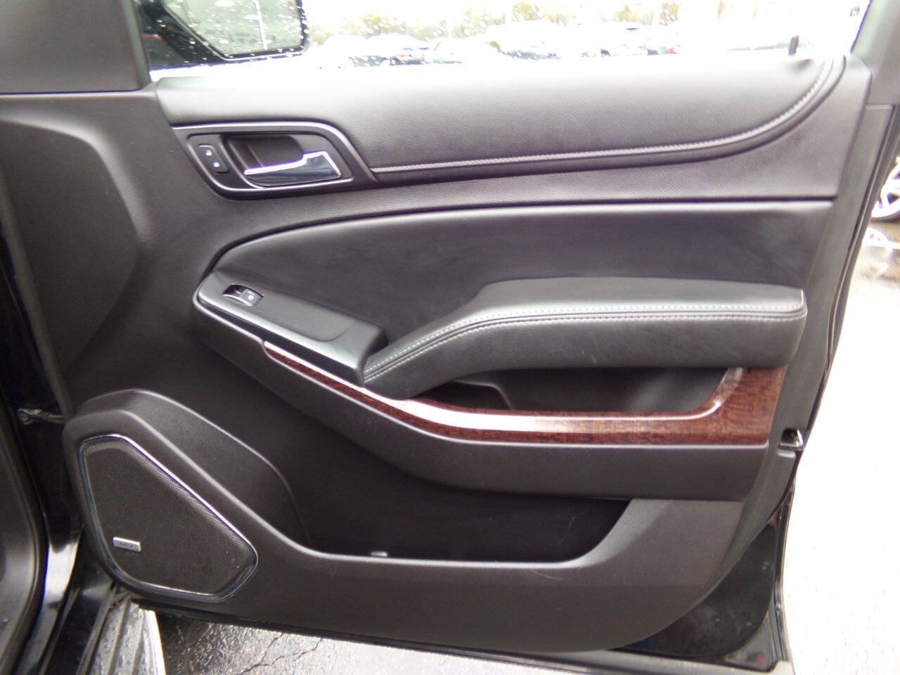 Used 2016 GMC Yukon XL SLE AWD/4WD image 26