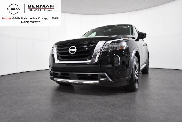 Used 2025 Nissan Pathfinder Platinum AWD/4WD image 1