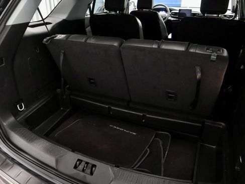 Certified 2023 Ford Explorer XLT w/ Equipment Group 202A image 14