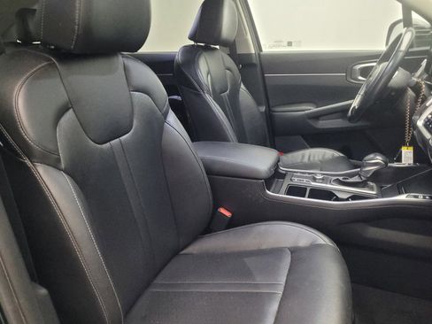 Used 2022 Kia Sorento S w/ Panoramic Sunroof Package FWD image 21