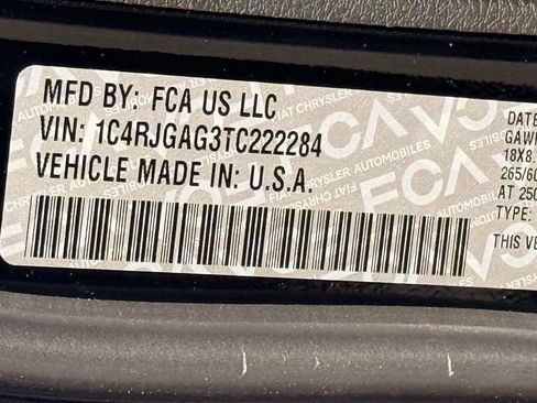 New 2026 Jeep Grand Cherokee Laredo RWD image 36