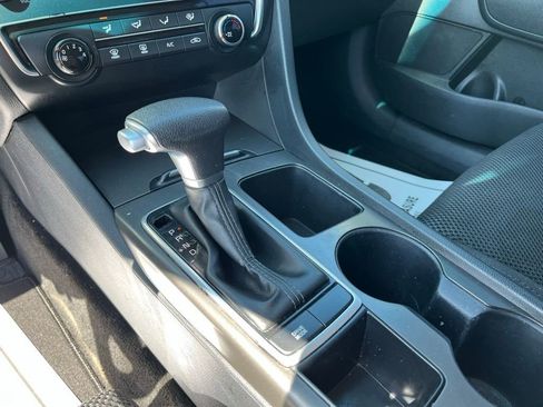 Used 2019 Kia Optima LX FWD image 13