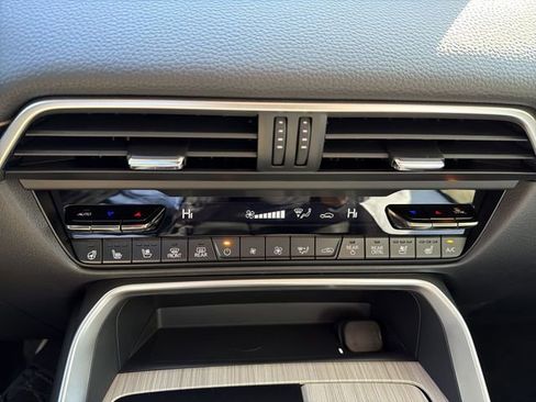 New 2026 MAZDA CX-90 3.3 Turbo w/ Premium Sport Pkg image 19