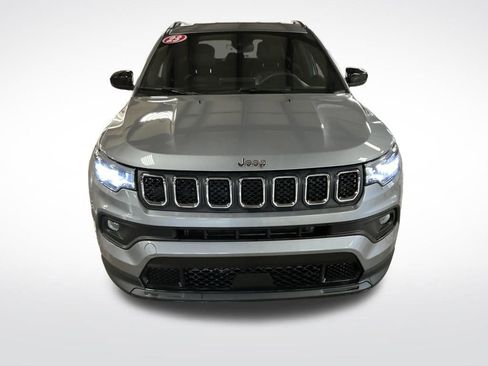 Certified 2023 Jeep Compass Latitude image 9