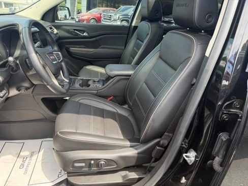 Certified 2023 GMC Acadia Denali w/ Black Diamond Edition AWD/4WD image 17