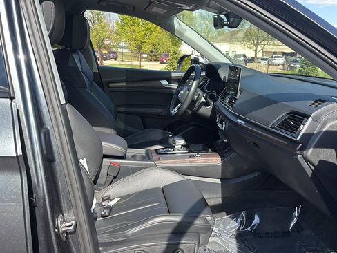 Used 2023 Audi Q5 e Premium Plus AWD/4WD image 21