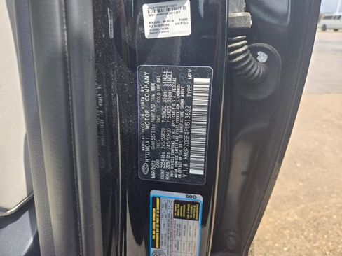 Used 2023 Hyundai Palisade Calligraphy image 19