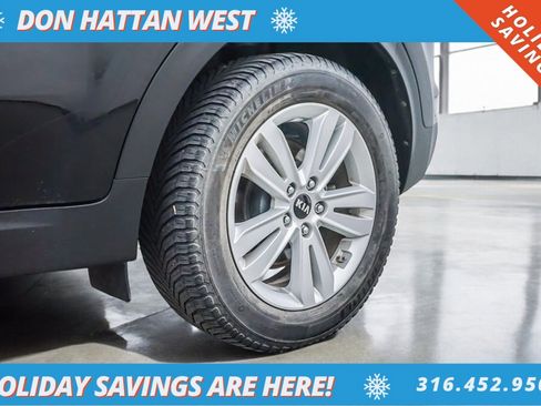 Used 2019 Kia Sportage LX image 34