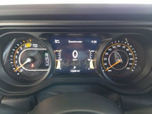 Used 2024 Jeep Wrangler Unlimited Rubicon 392 AWD/4WD image 18