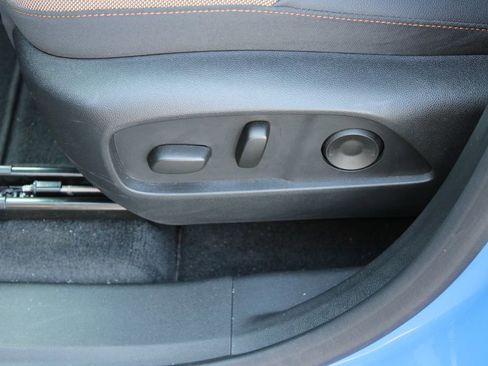 Used 2025 Chevrolet Equinox ACTIV w/ Safety and Technology Package image 14