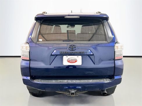 Used 2023 Toyota 4Runner SR5 Premium image 5