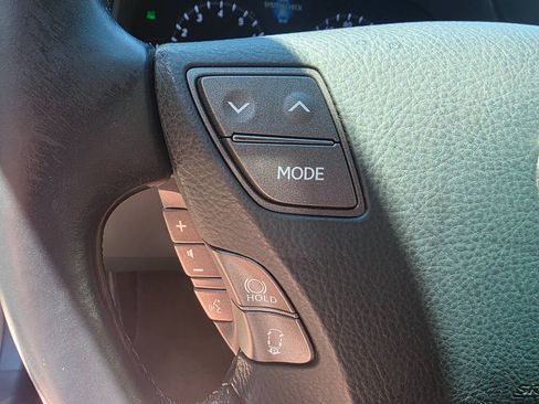 Used 2010 Lexus LS 460 w/ Luxury Value Edition RWD image 20