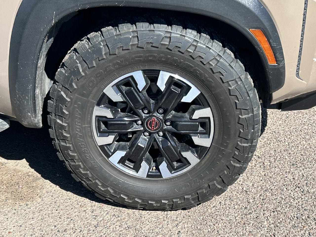Used 2024 Nissan Frontier PRO-4X w/ Pro Convenience Package AWD/4WD image 7