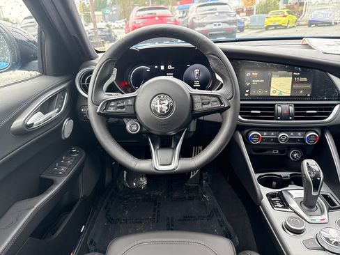 New 2025 Alfa Romeo Giulia image 17