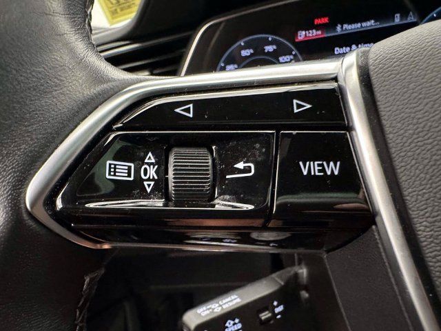 Certified 2024 Audi Q8 e-tron Premium Plus w/ Premium Plus Package AWD/4WD image 30