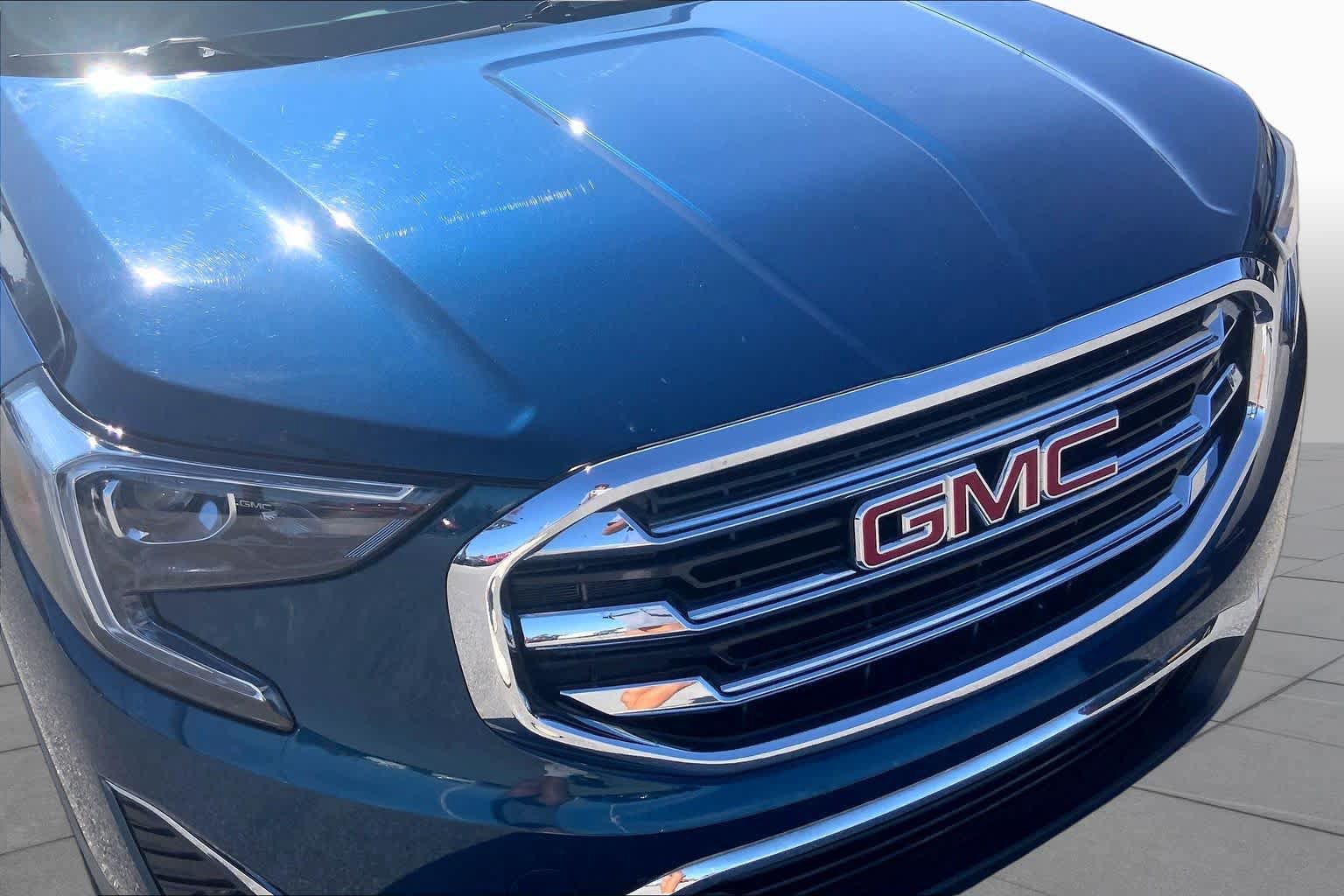 Used 2021 GMC Terrain SLT w/ Infotainment Package II FWD image 30