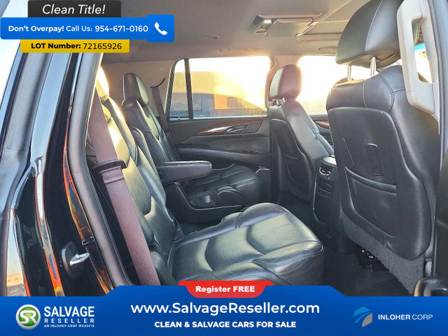 Used 2017 Cadillac Escalade Premium Luxury AWD/4WD image 15