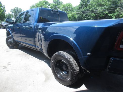 Used 2022 RAM 3500 Laramie AWD/4WD image 16