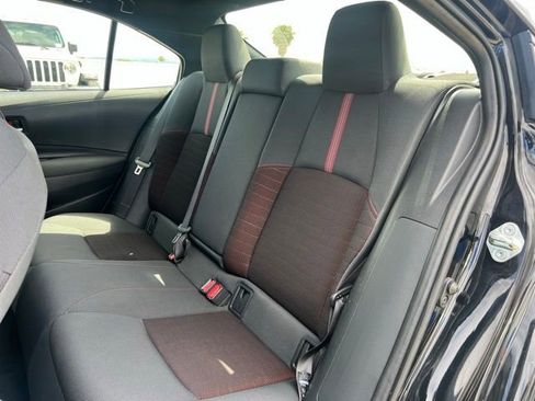 Certified 2026 Toyota Corolla SE w/ SE Package FWD image 10