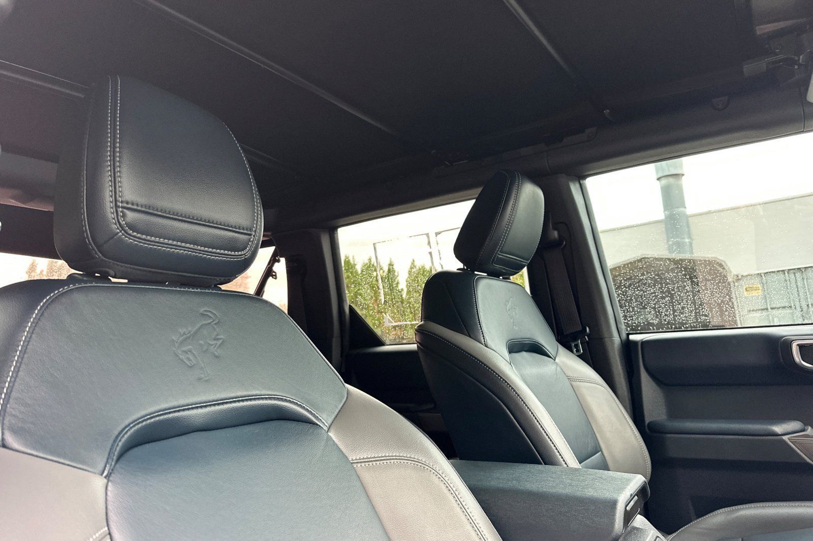 Used 2023 Ford Bronco Outer Banks AWD/4WD image 18