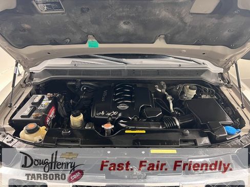 Used 2006 Nissan Titan SE image 24