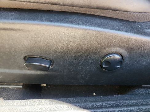 Used 2023 Dodge Challenger GT w/ Plus Package image 12