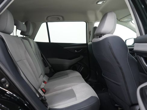 Used 2024 Subaru Outback Premium image 12