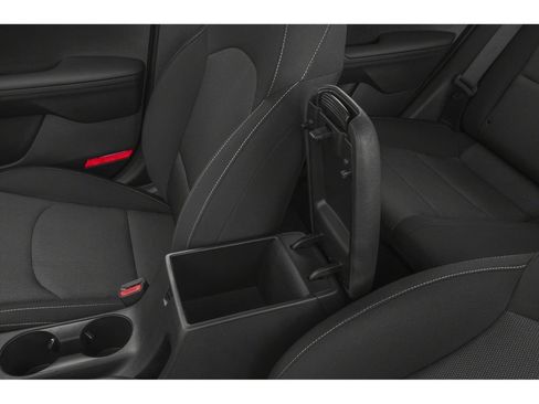 Used 2024 Kia Forte LXS FWD image 9