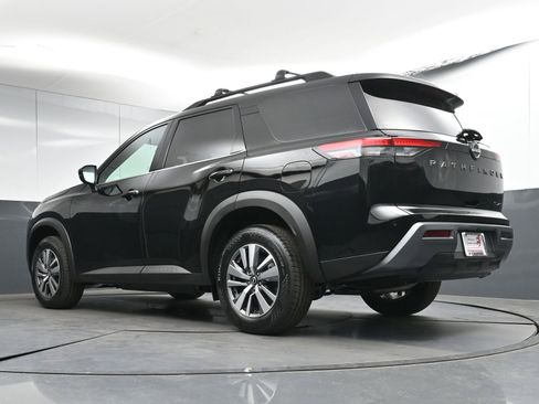 New 2026 Nissan Pathfinder SL AWD/4WD image 29