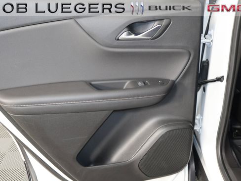 Certified 2022 Chevrolet Blazer Premier w/ Enhanced Convenience Package image 12