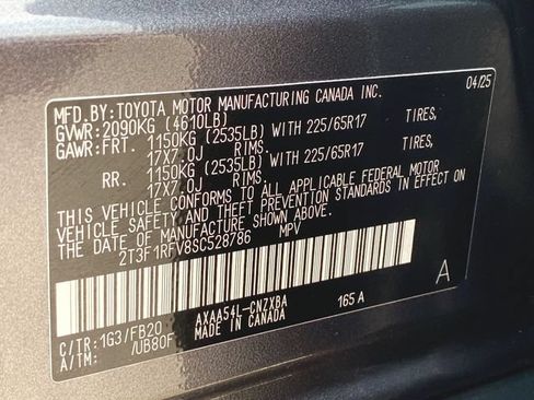 Used 2025 Toyota RAV4 LE AWD/4WD image 31