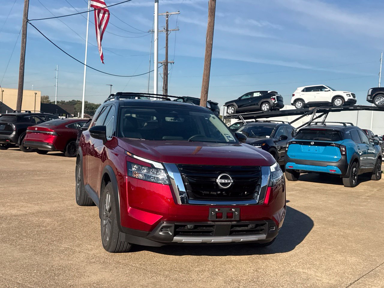 Certified 2024 Nissan Pathfinder SL w/ SL Premium Package FWD image 4