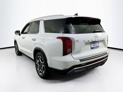 Used 2024 Hyundai Palisade Limited AWD/4WD image 7
