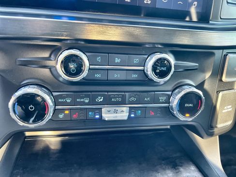 Used 2024 Ford F250 Lariat w/ Tremor Off-Road Package image 21