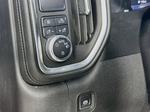 Used 2021 GMC Sierra 1500 Elevation RWD image 11