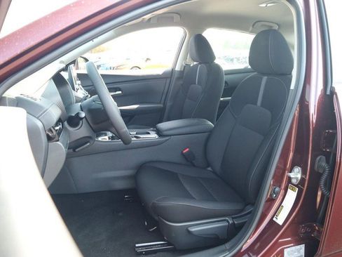 New 2025 Nissan Sentra SV w/ All-Weather Package image 8